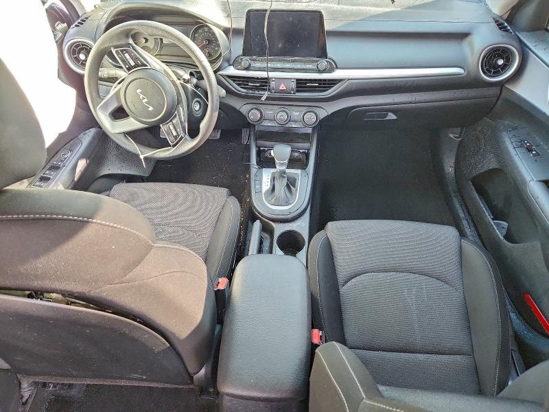 Фото 8 - KIA FORTE