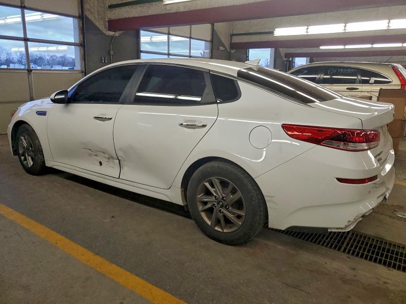 Фото 2 - KIA OPTIMA