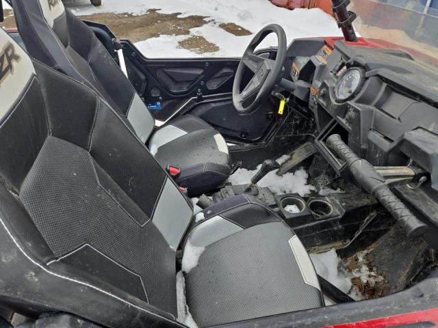 POLARIS SIDEBYSIDE 2015