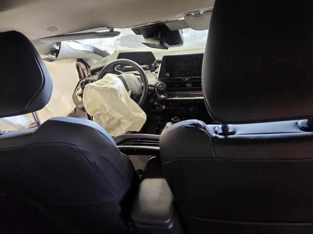 Фото 8 - TOYOTA PRIUS