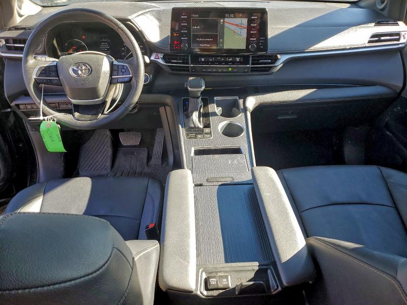 Фото 8 - TOYOTA SIENNA