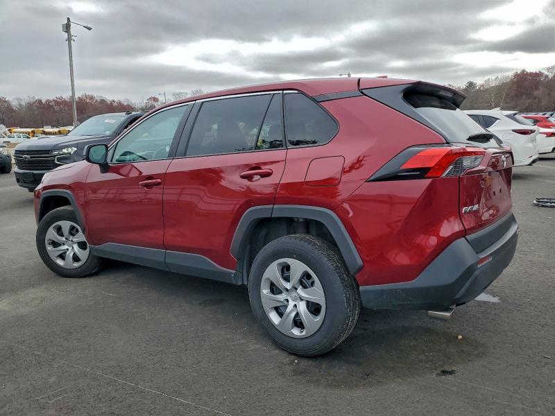 Фото 2 - TOYOTA RAV4