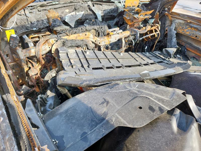 Фото 8 - CHRYSLER 300