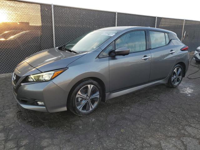 Фото 1 - NISSAN LEAF