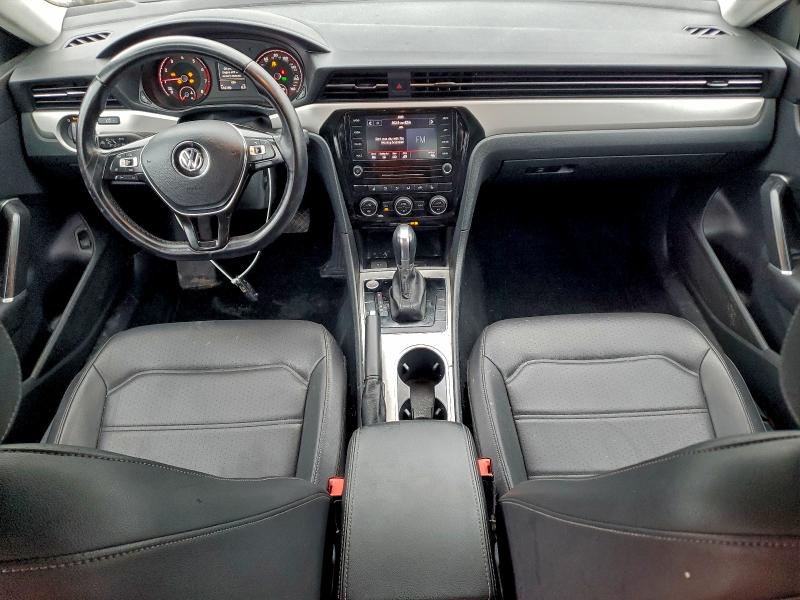 Фото 8 - VOLKSWAGEN PASSAT