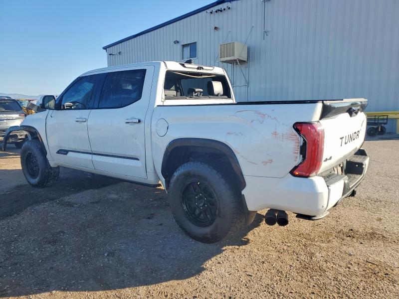 Фото 2 - TOYOTA TUNDRA