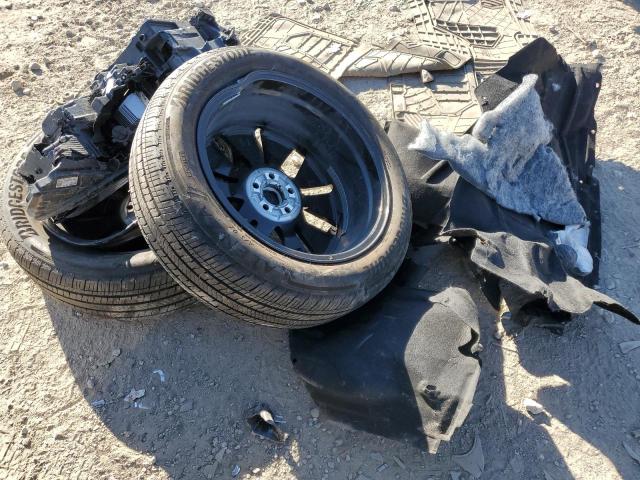 Фото 12 - FORD MUSTANG