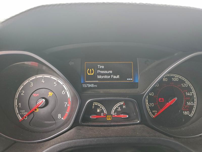 Фото 9 - FORD FOCUS