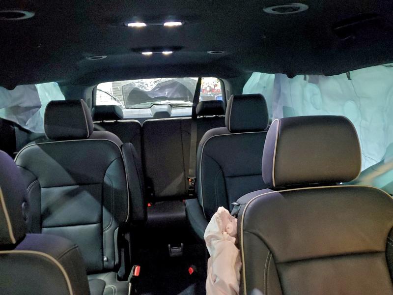 Фото 10 - CHEVROLET TRAVERSE