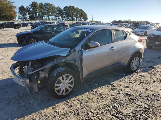 Фото 1 - TOYOTA C-HR