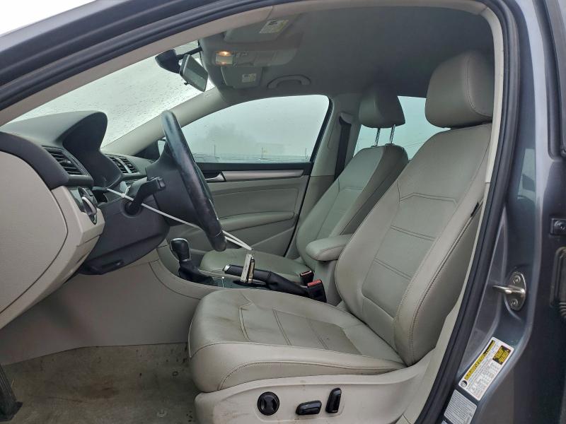 Фото 7 - VOLKSWAGEN PASSAT