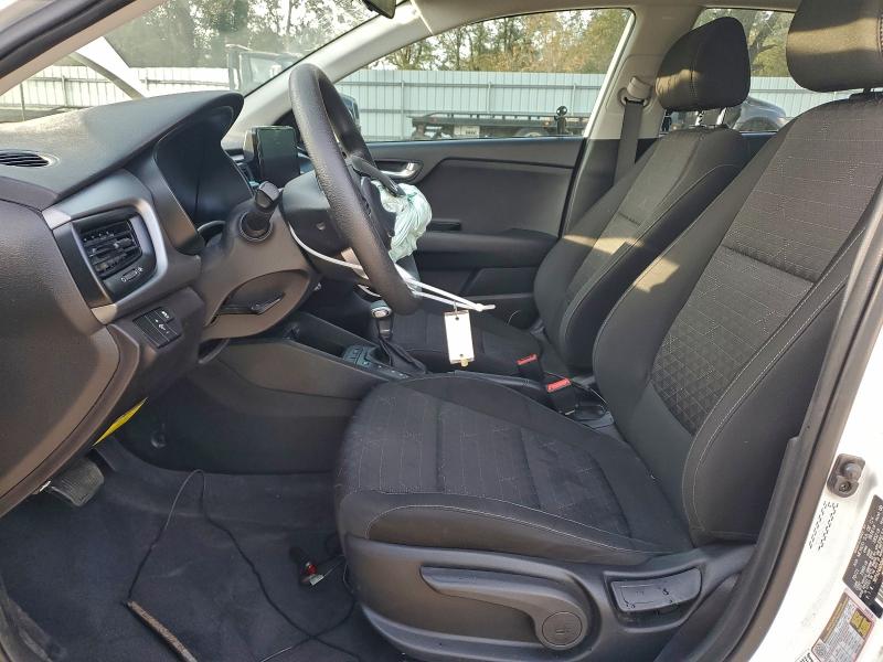 Фото 7 - KIA RIO