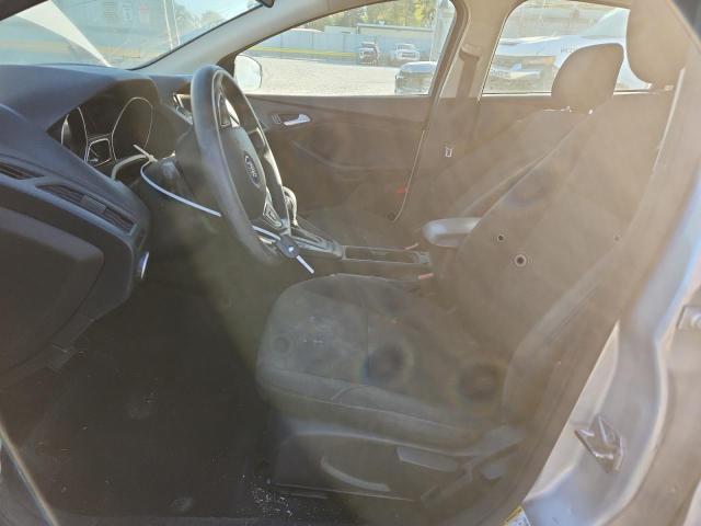 Фото 7 - FORD FOCUS