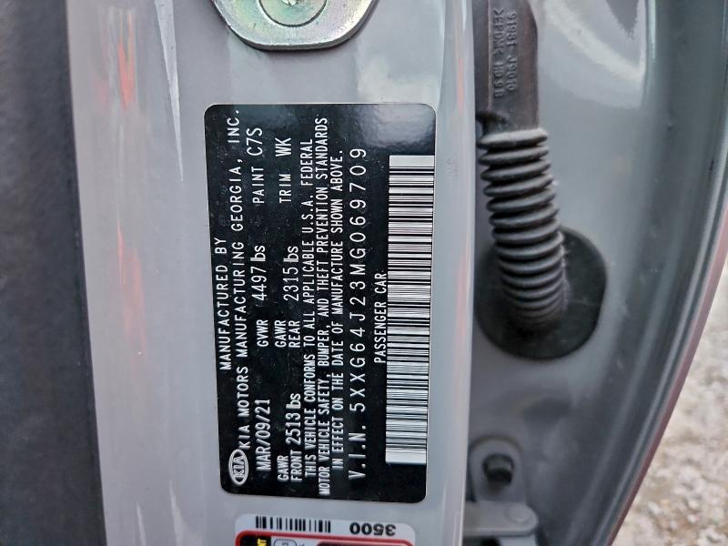 Фото 12 - KIA K5