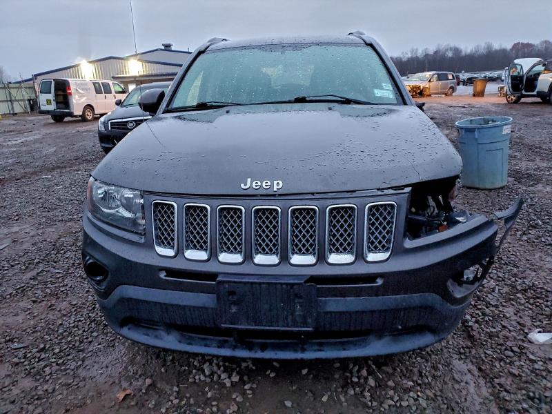 Фото 5 - JEEP COMPASS