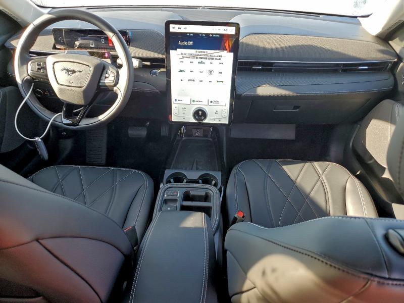 Фото 8 - FORD MUSTANG