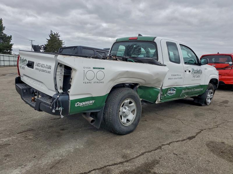 Фото 3 - TOYOTA TACOMA