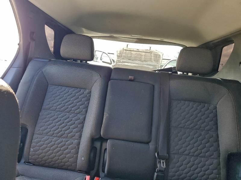 Фото 10 - CHEVROLET EQUINOX