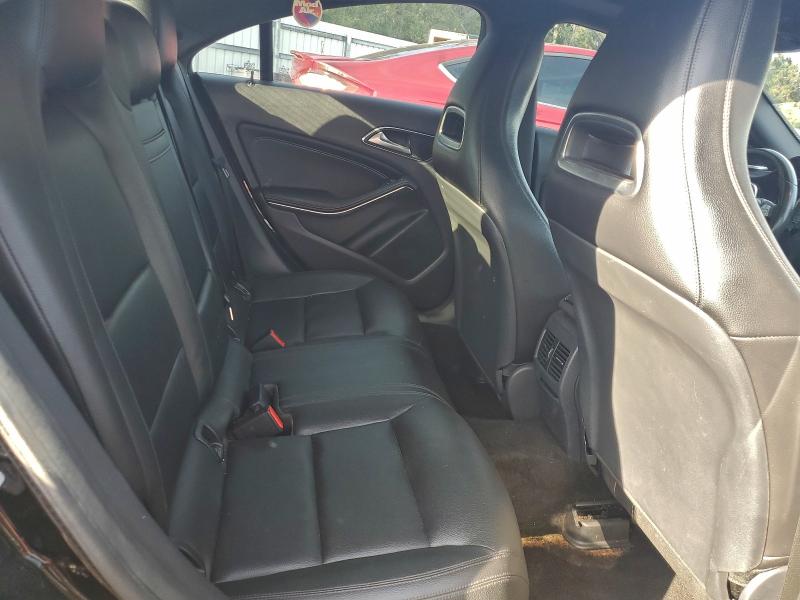 Фото 10 - MERCEDES-BENZ CLA-CLASS