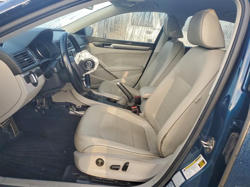 Фото 7 - VOLKSWAGEN PASSAT