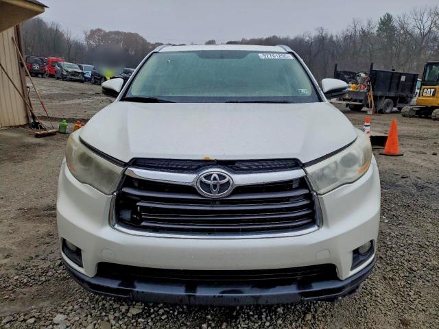 Фото 5 - TOYOTA HIGHLANDER