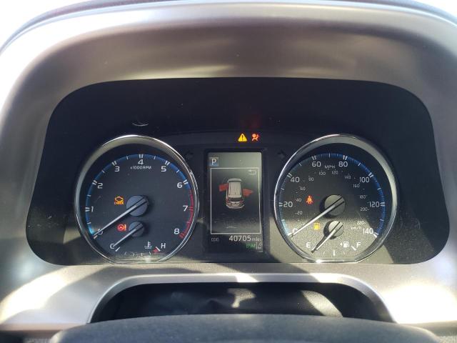 Фото 9 - TOYOTA RAV4