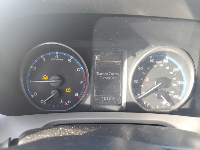 Фото 9 - TOYOTA RAV4