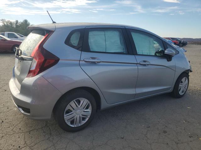 Фото 3 - HONDA FIT