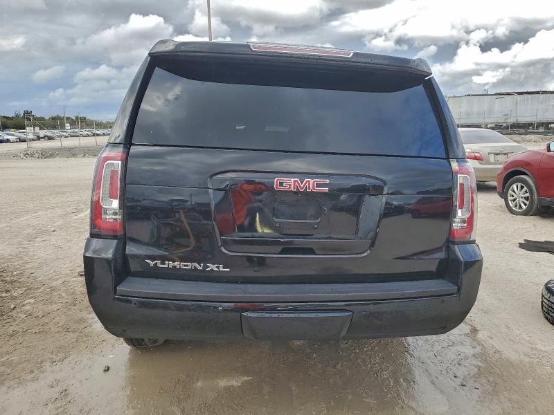 Фото 6 - GMC YUKON