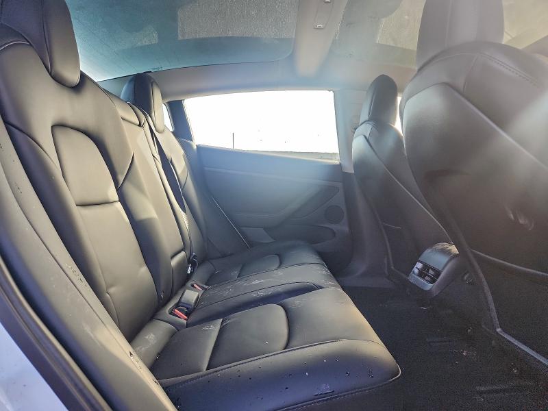 Фото 10 - TESLA MODEL 3