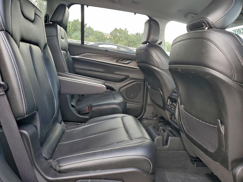 Фото 11 - JEEP GRAND CHER