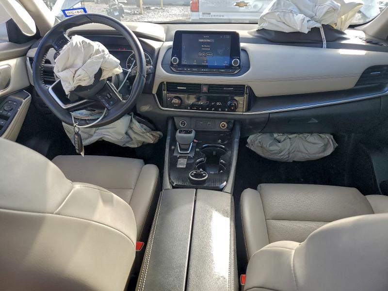 Фото 8 - NISSAN ROGUE