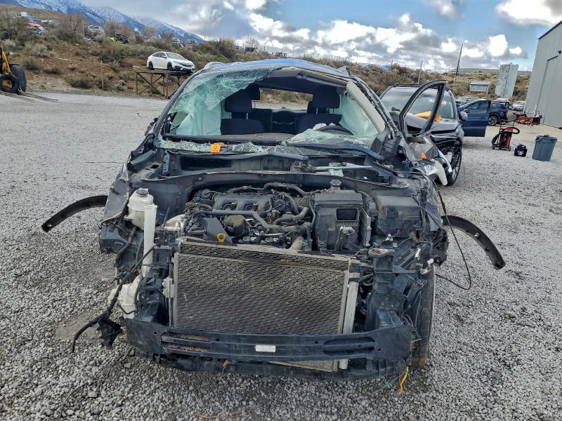 Фото 5 - KIA SORENTO