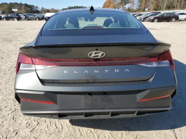 Фото 6 - HYUNDAI ELANTRA
