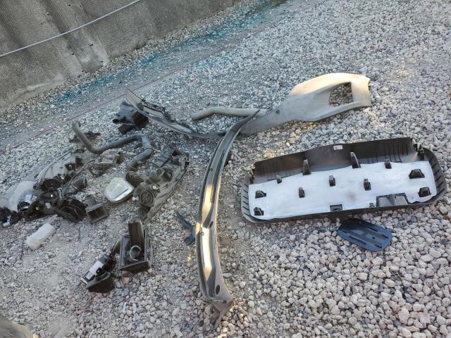 Фото 12 - CHEVROLET EQUINOX