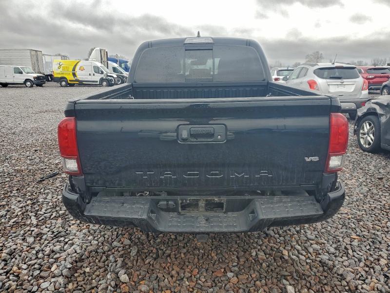 Фото 6 - TOYOTA TACOMA