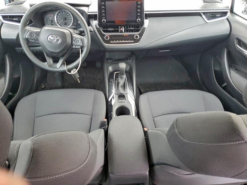 Фото 8 - TOYOTA COROLLA