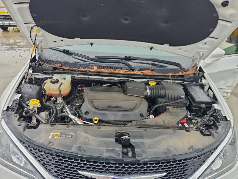 Фото 12 - CHRYSLER PACIFICA