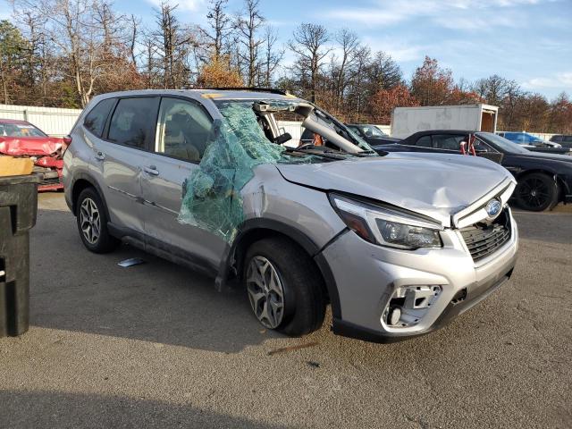 Фото 4 - SUBARU FORESTER