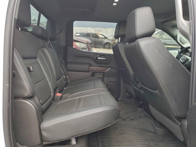 Фото 10 - GMC SIERRA