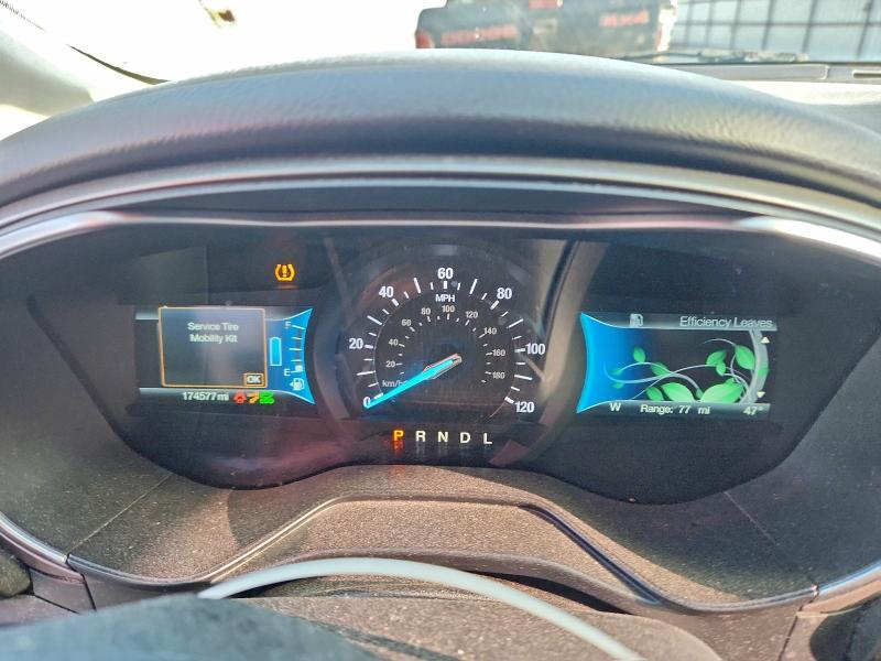 Фото 9 - FORD FUSION