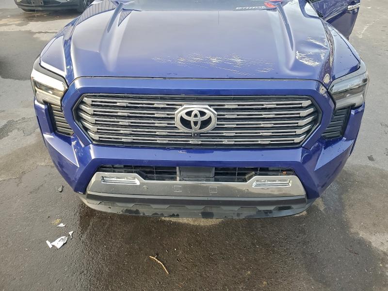 Фото 11 - TOYOTA TACOMA