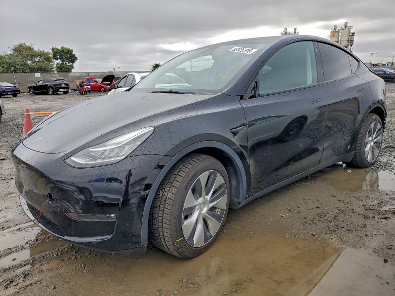 Фото 1 - TESLA MODEL Y