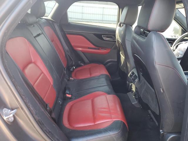 Фото 11 - JAGUAR F-PACE