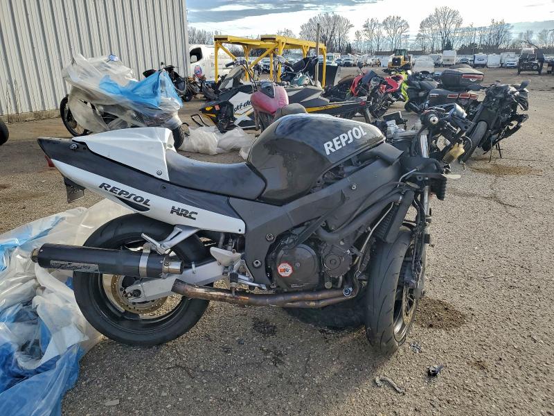 HONDA CBR CYCLE 1998