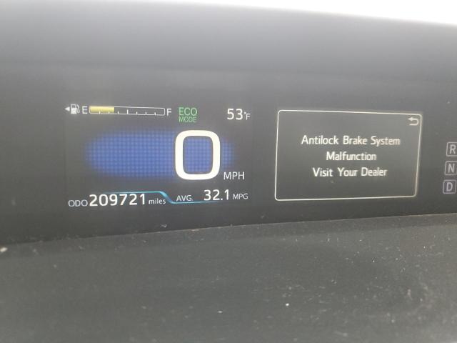 Фото 9 - TOYOTA PRIUS