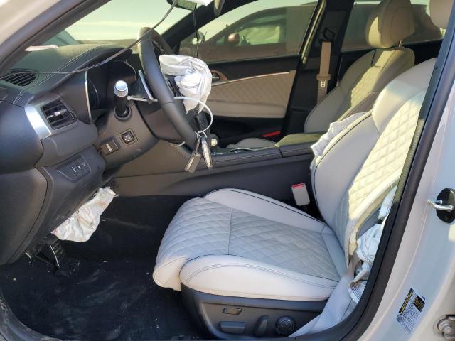 Фото 7 - GENESIS G70