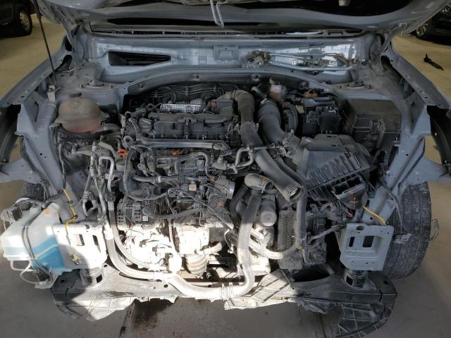 Фото 12 - KIA SORENTO