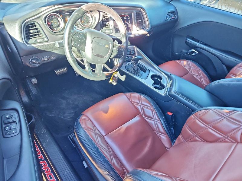 Фото 8 - DODGE CHALLENGER