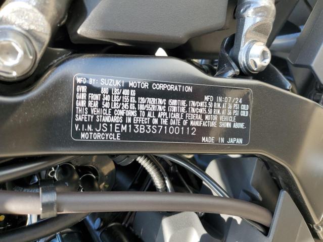 SUZUKI GSX800 F 2025